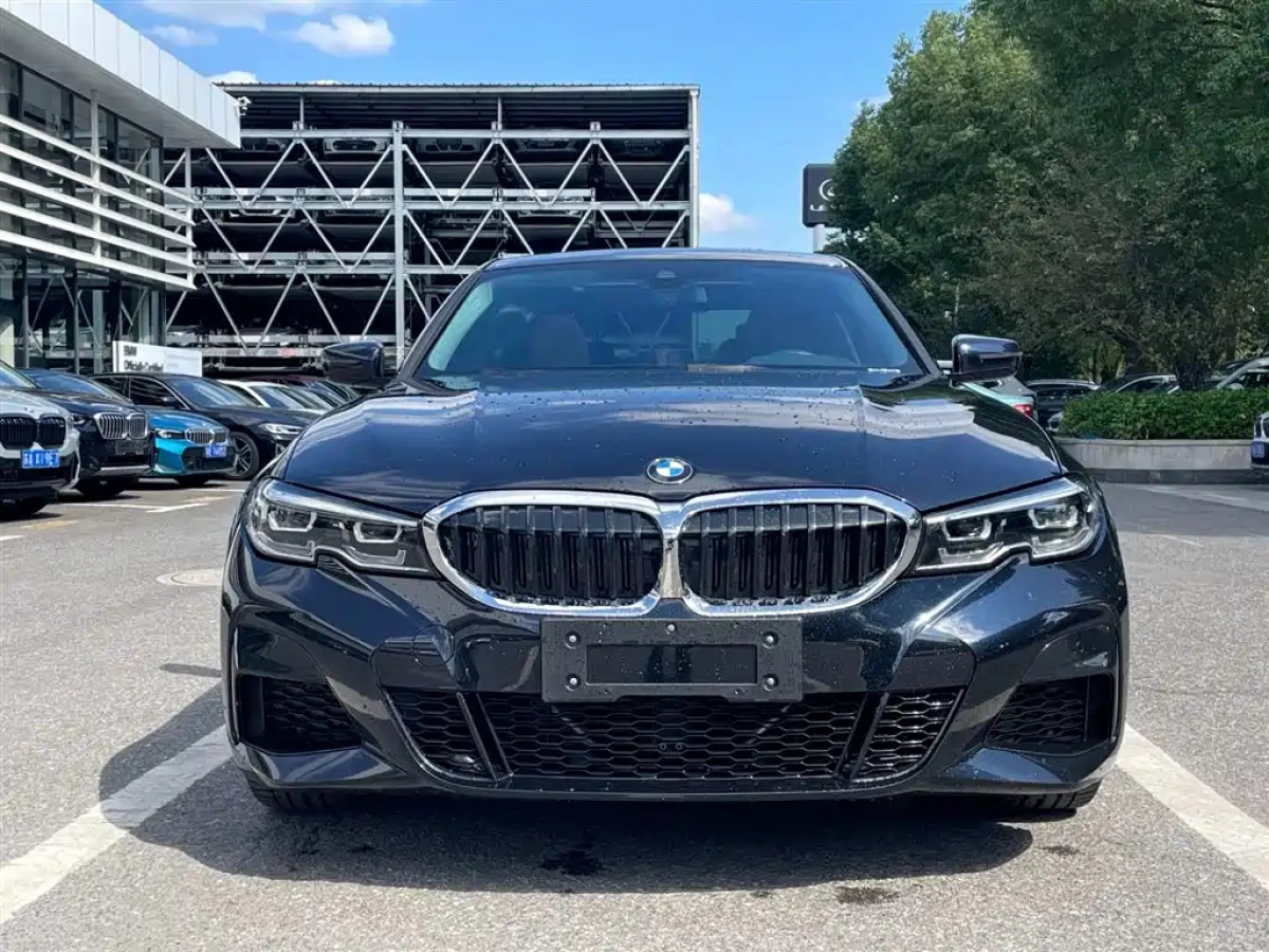 BMW 3-SERIES