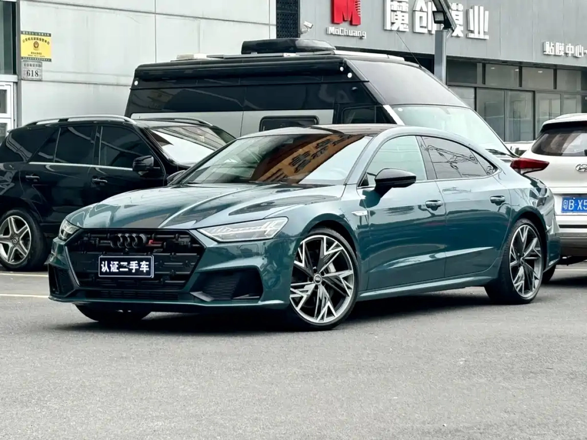 AUDI A7L