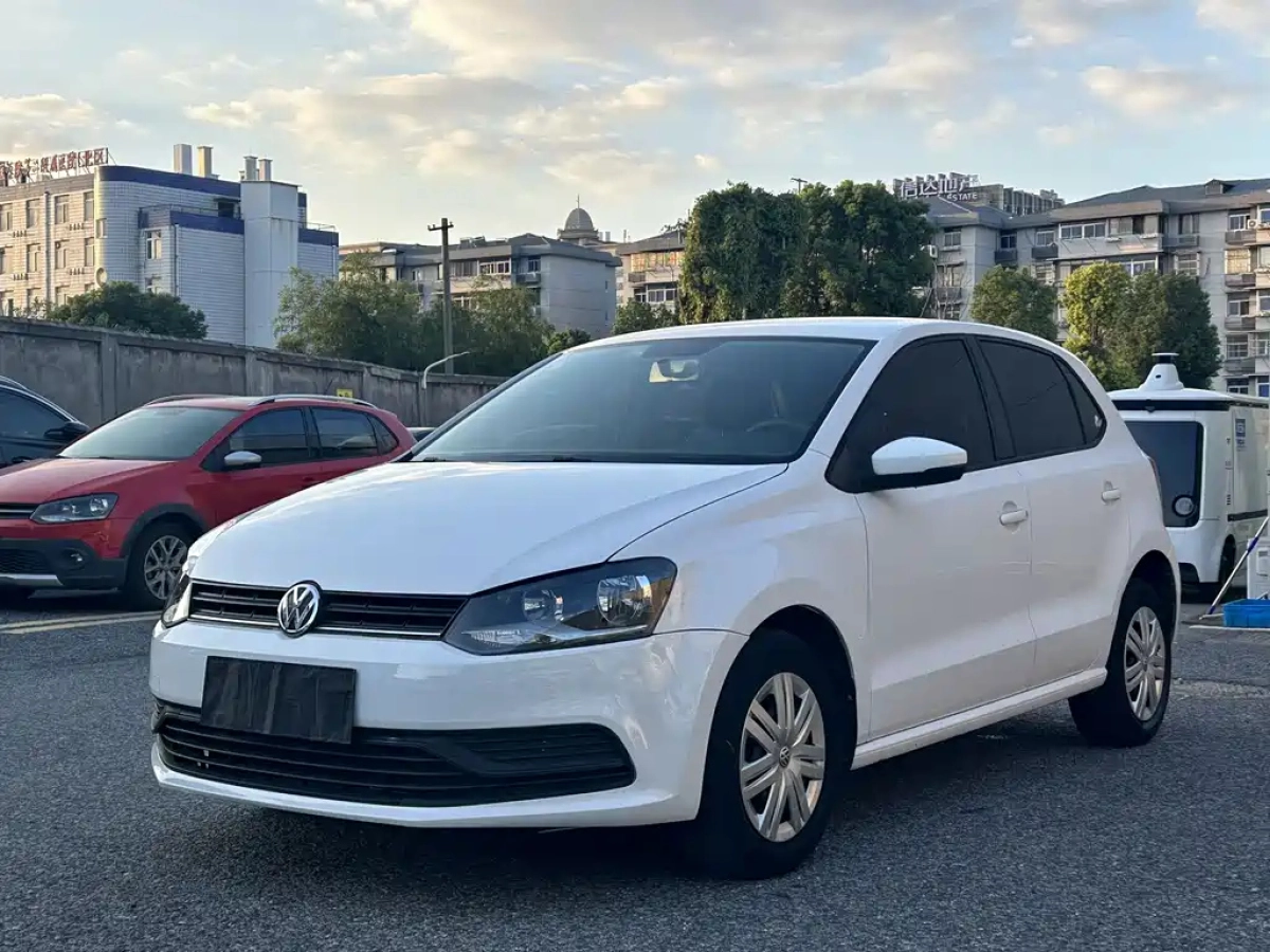 VOLKSWAGEN POLO  2019