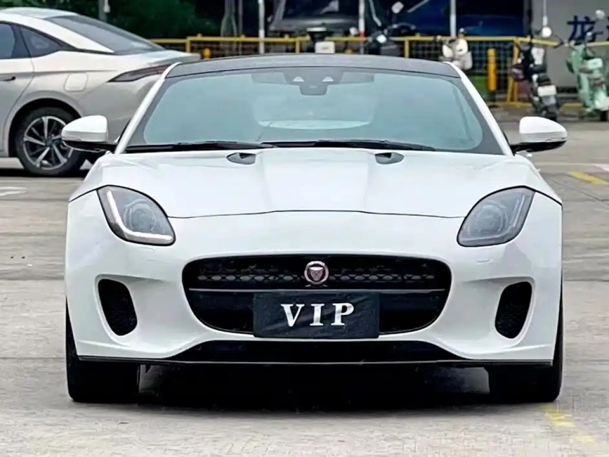 JAGUAR F-TYPE