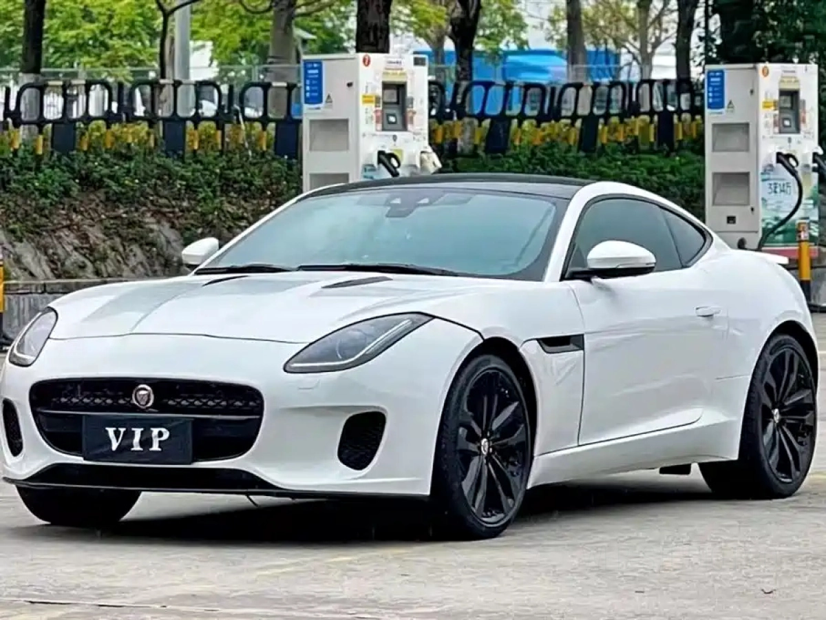 JAGUAR F-TYPE