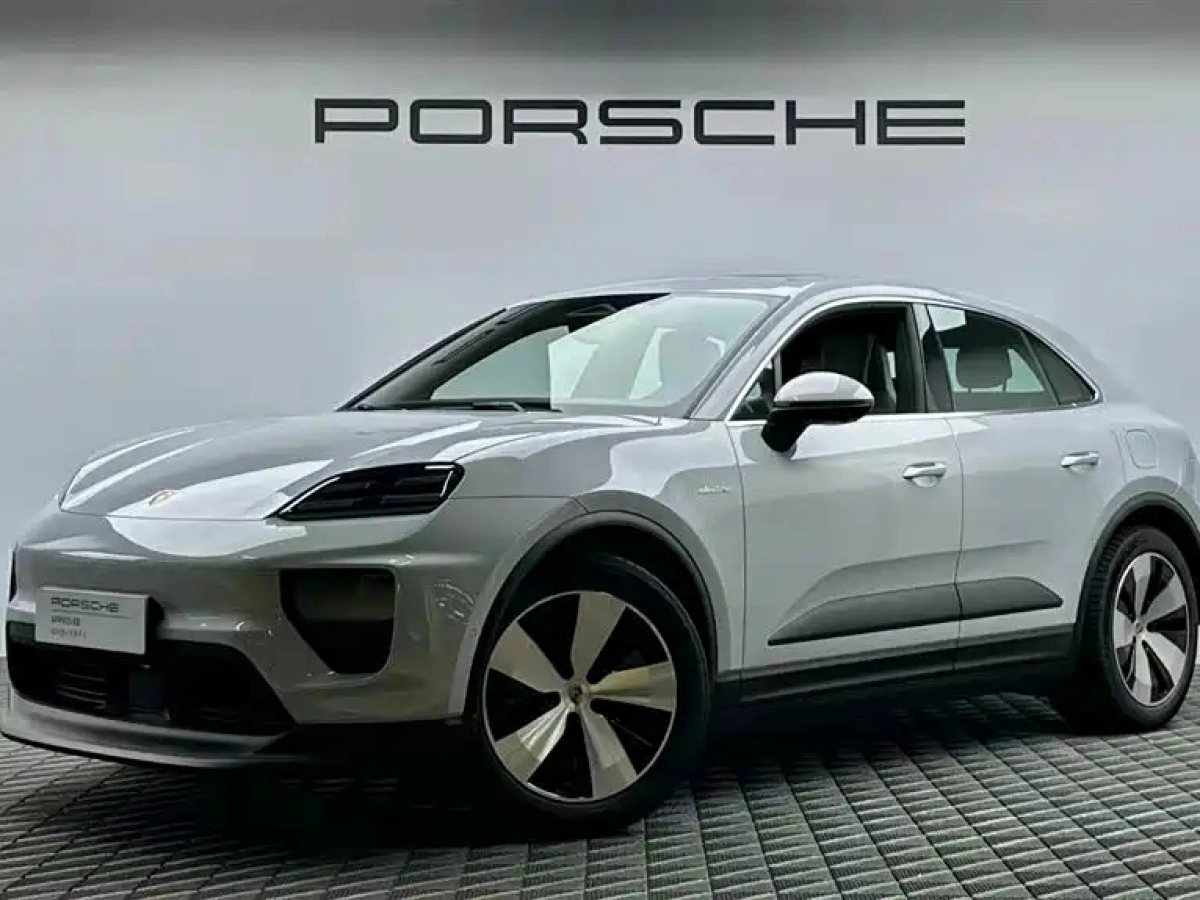 PORSCHE MACAN NEW ENERGY