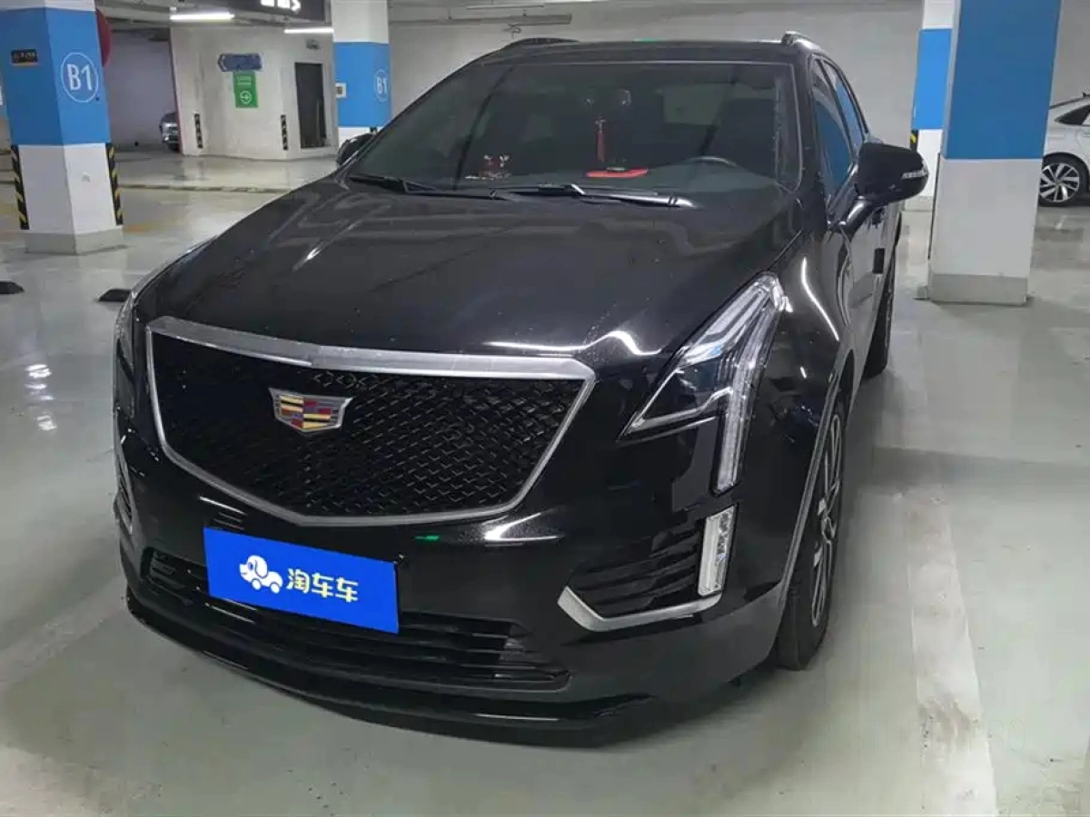 CADILLAC XT5