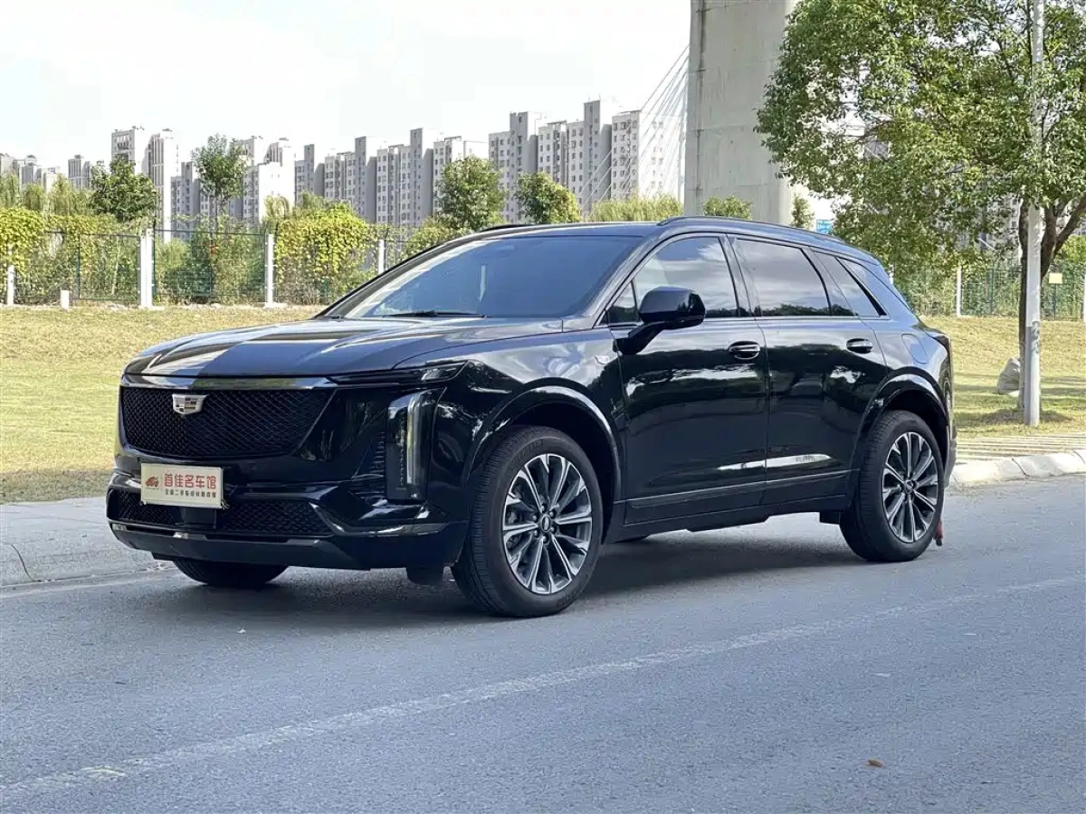 CADILLAC XT5