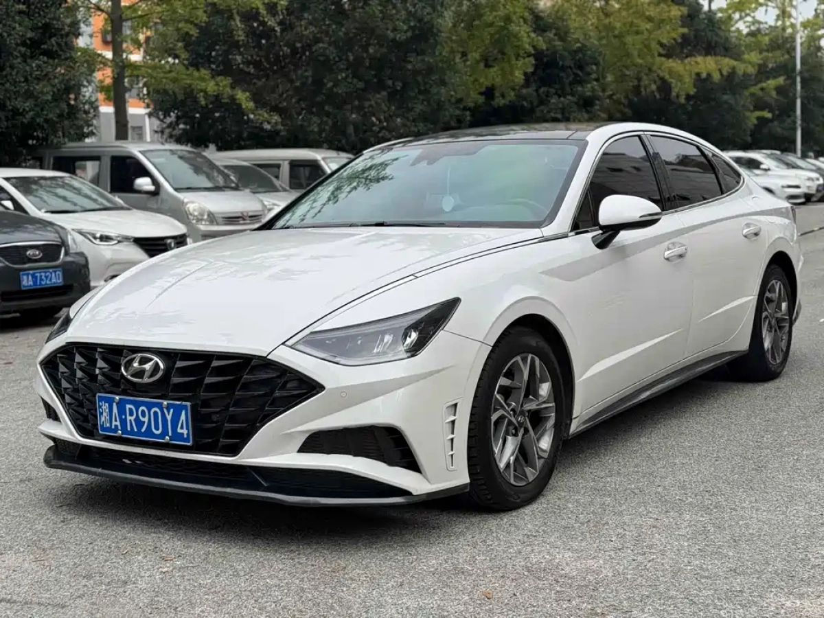 HYUNDAI SONATA  2021