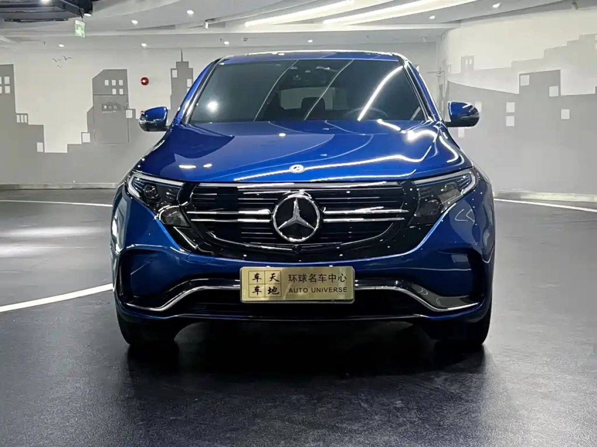 MERCEDES BENZ EQC
