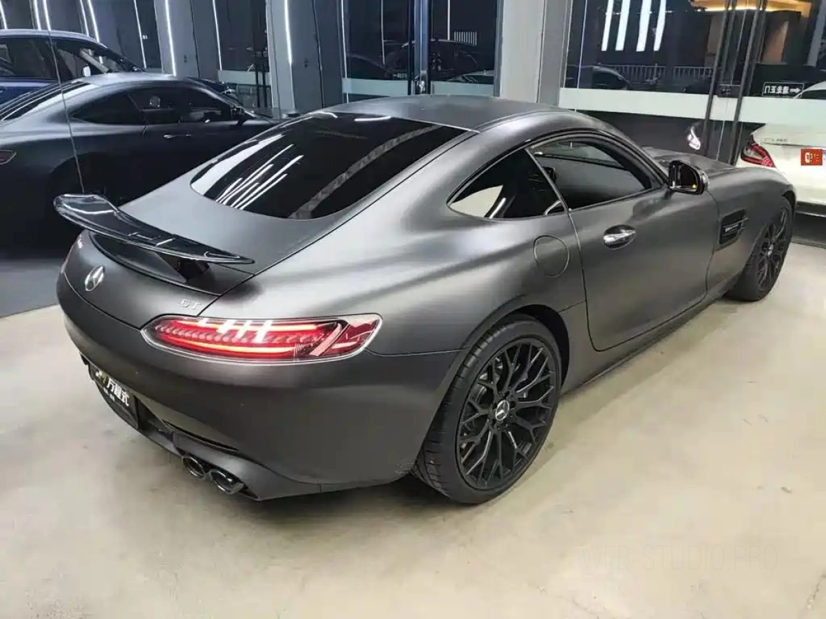 MERCEDES BENZ AMG GT