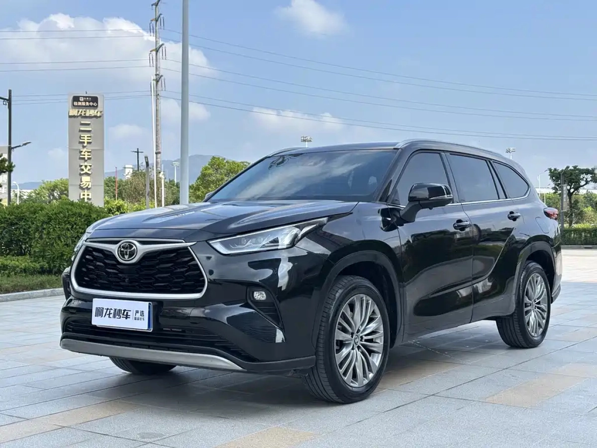 TOYOTA HIGHLANDER  2025