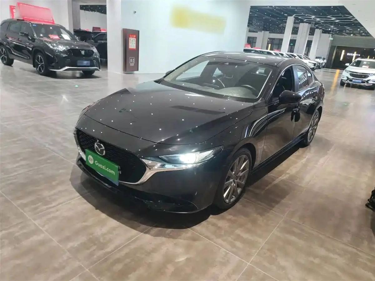 MAZDA 3 AXELA