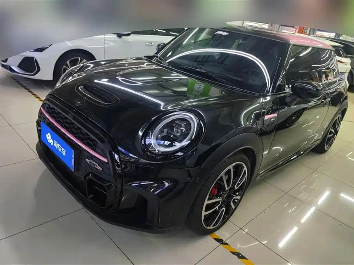 MINI JCW