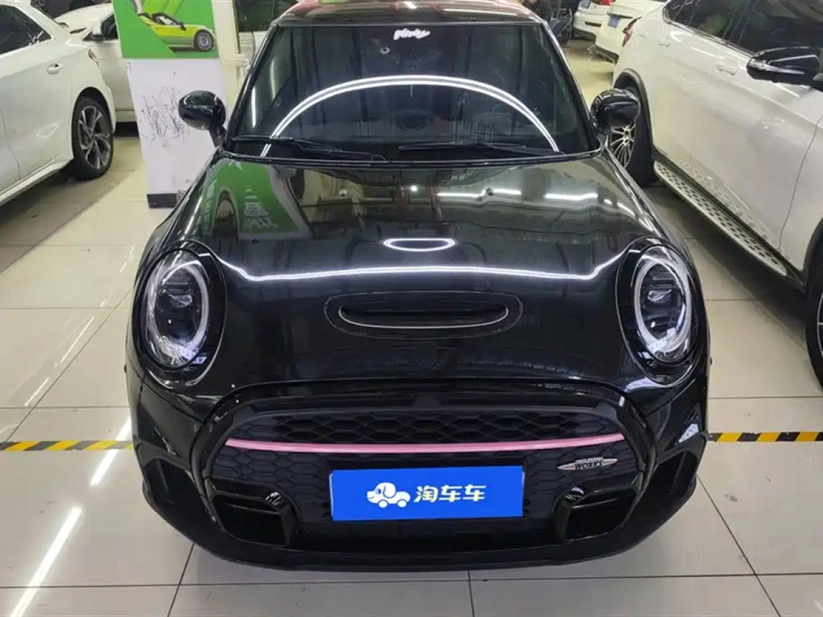 MINI JCW