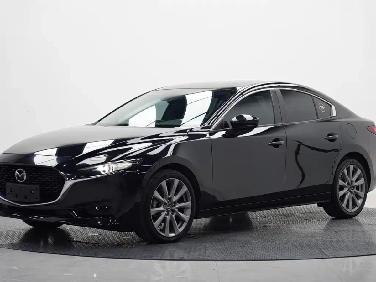 MAZDA 3 AXELA