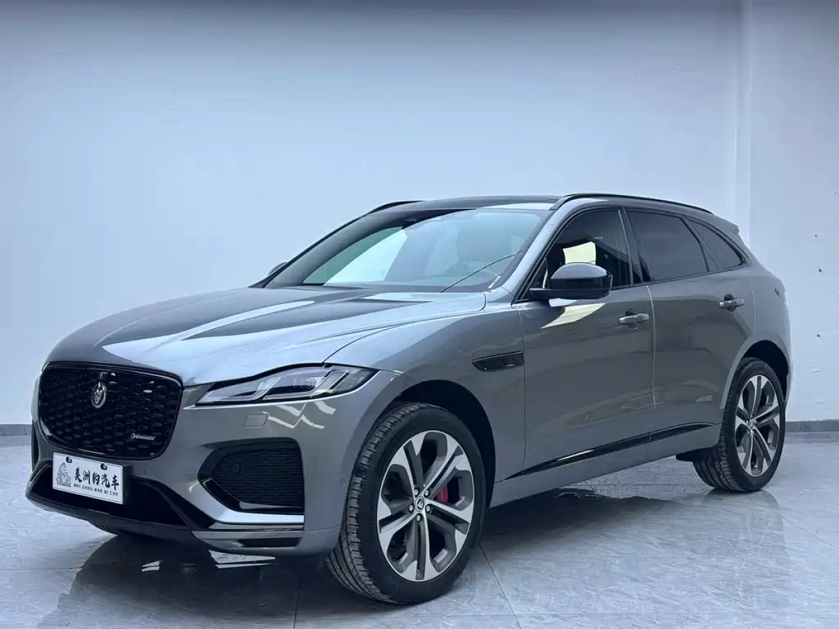 JAGUAR F-PACE  2024