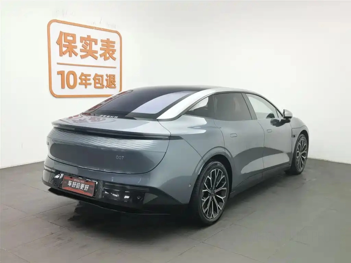 ZEEKR 007