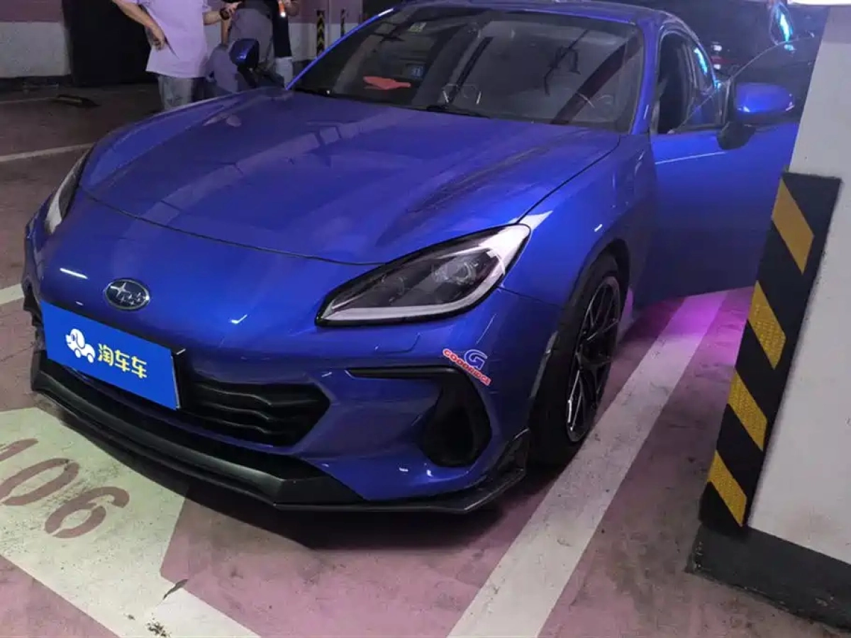 SUBARU BRZ  2022