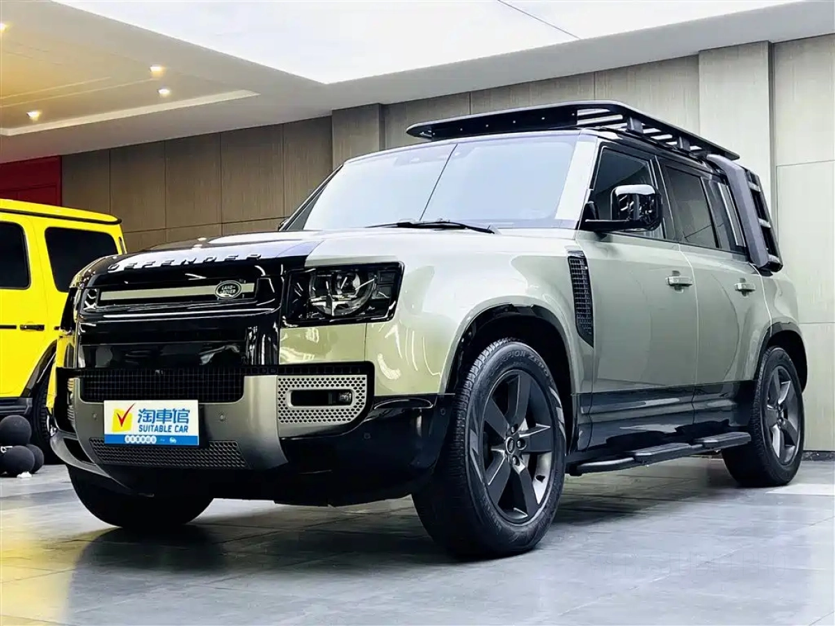 LAND ROVER DEFENDER  2023