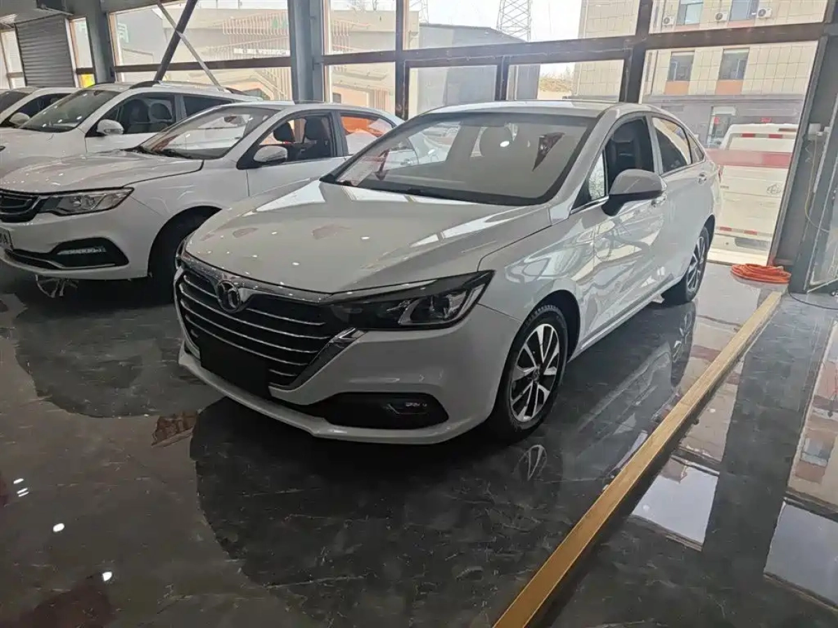 BAIC SENOVA D50  2019