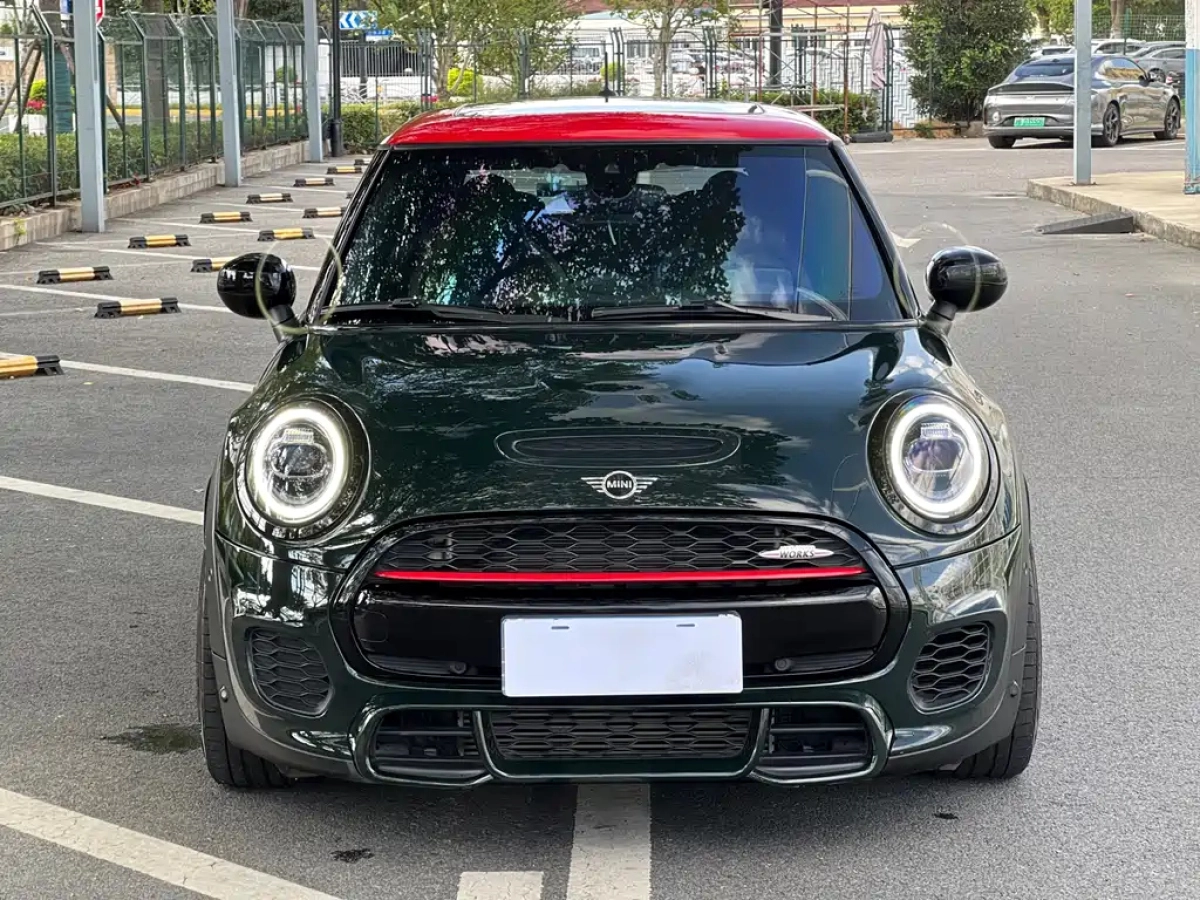 MINI JCW