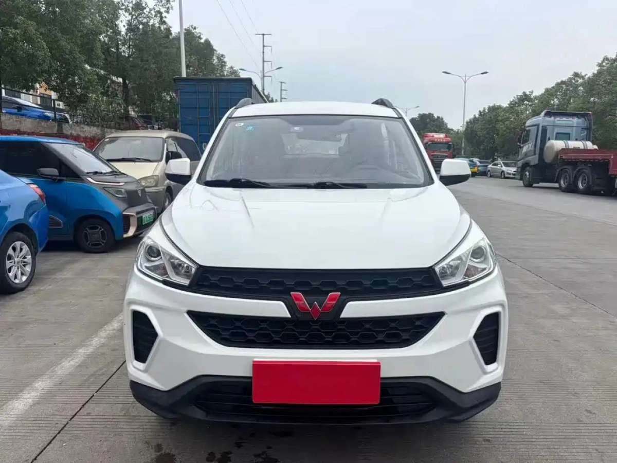 SGMW WULING HONGGUANG S3