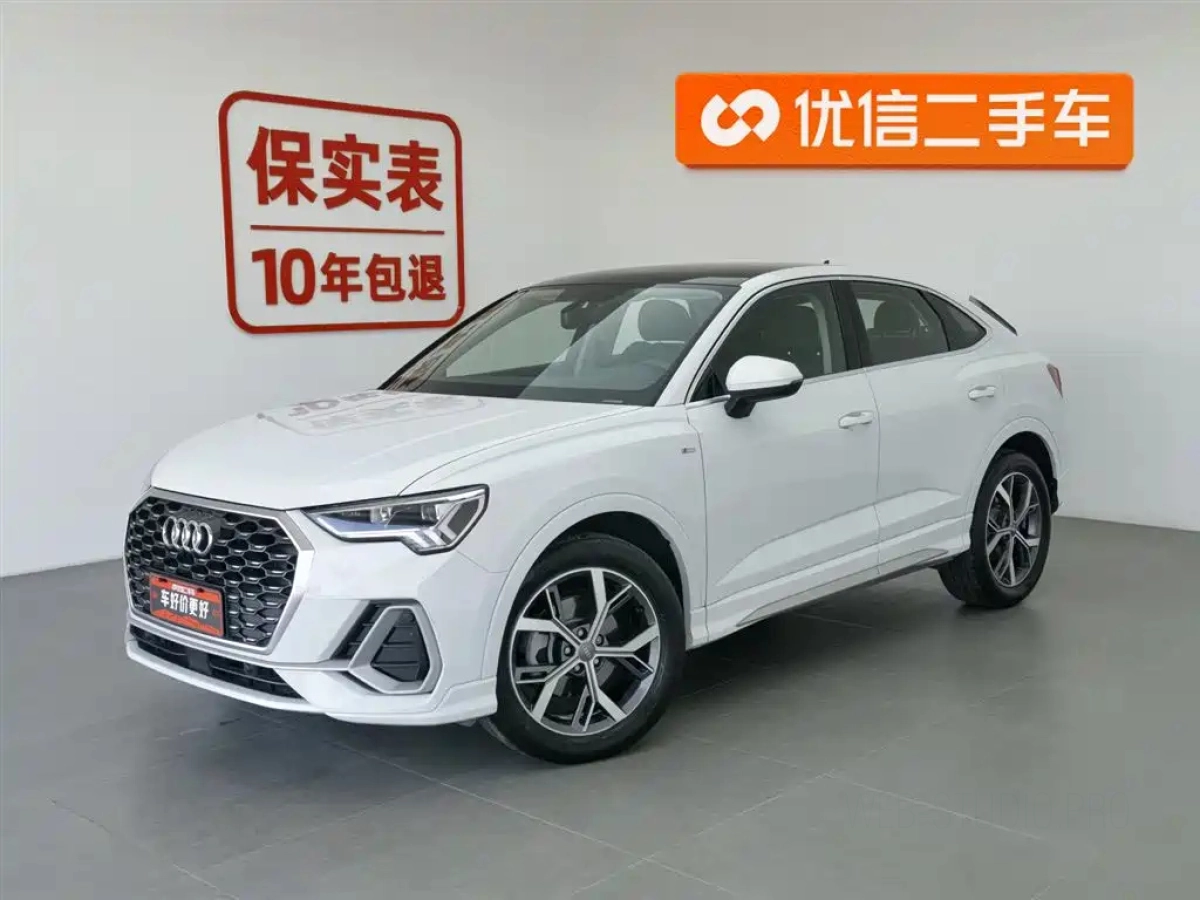 AUDI Q3 SPORTBACK