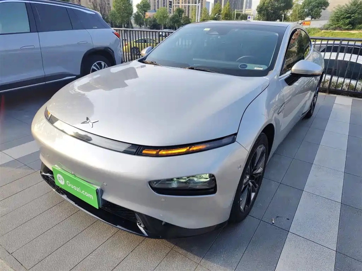 XPENG MOTORS P7  2020