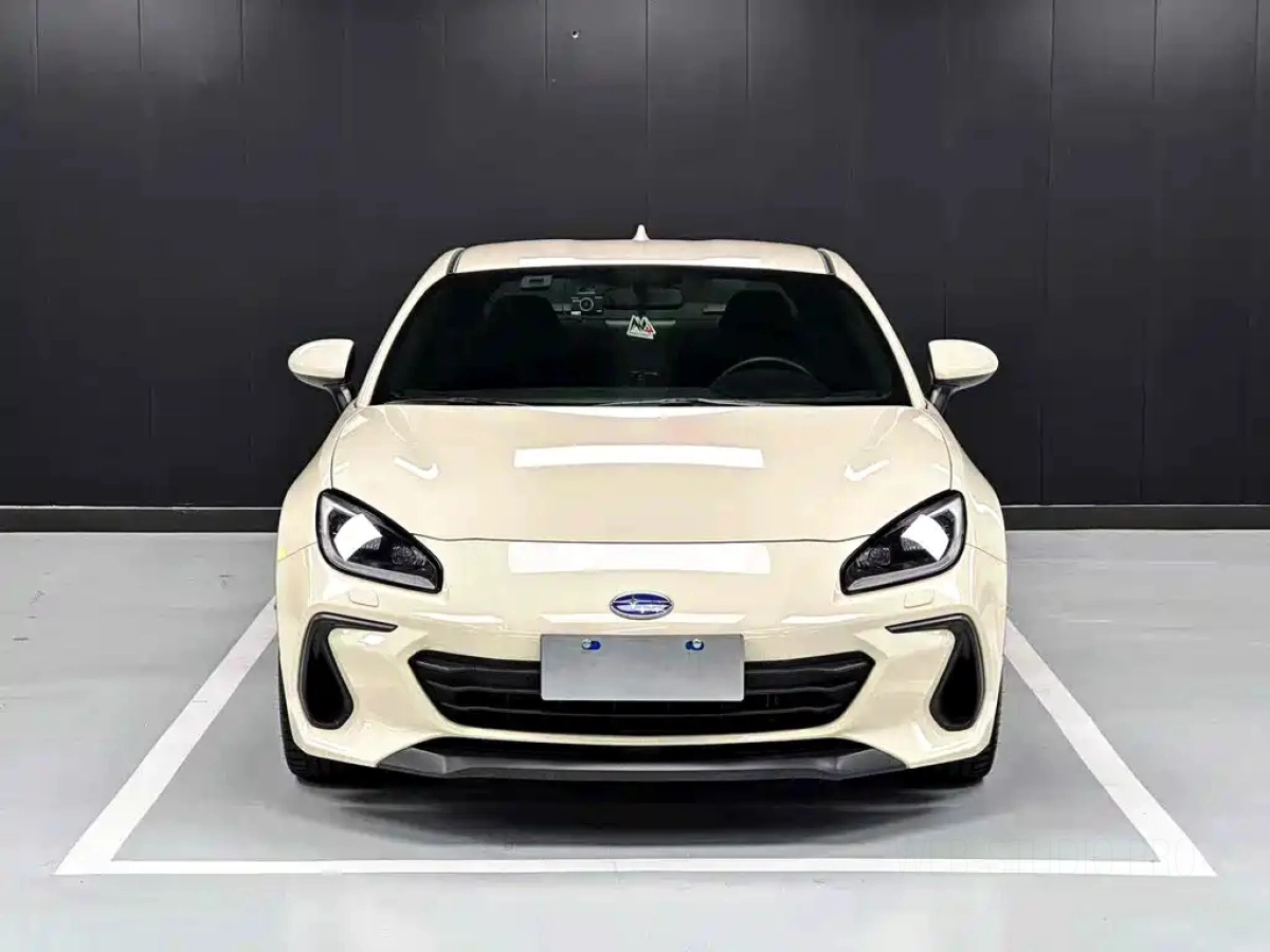 SUBARU BRZ