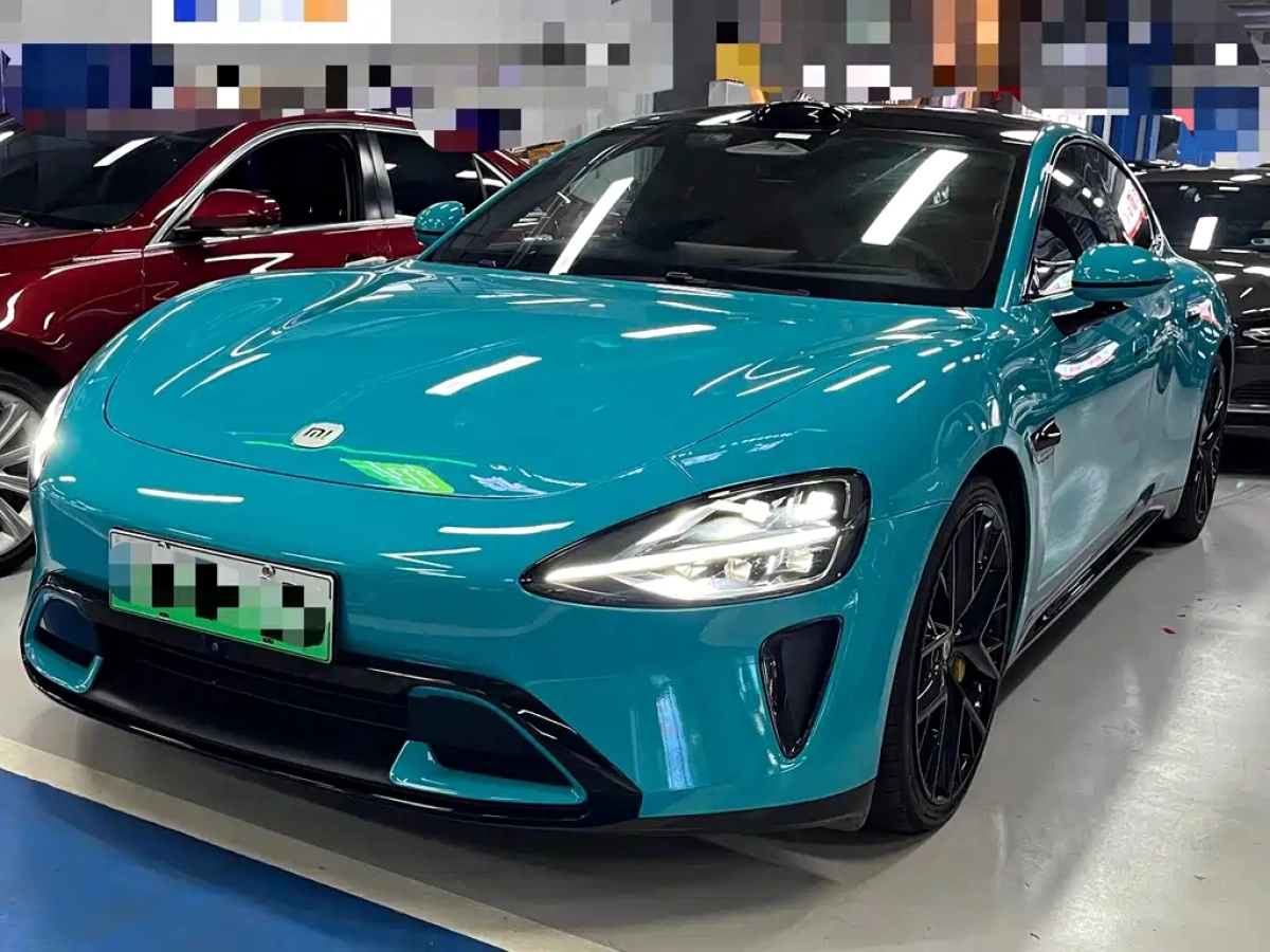 XIAOMI AUTO SU7  2024