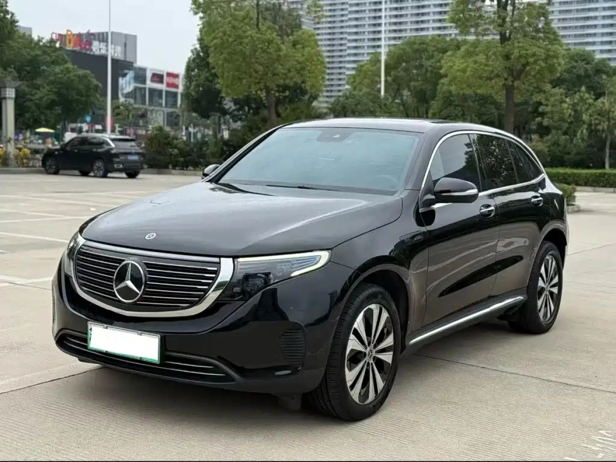 MERCEDES BENZ EQC