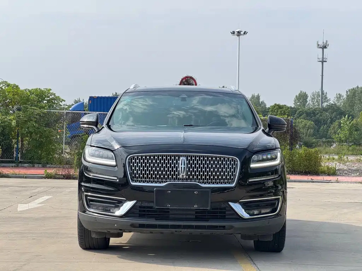 LINCOLN NAVIGATOR IMPORT