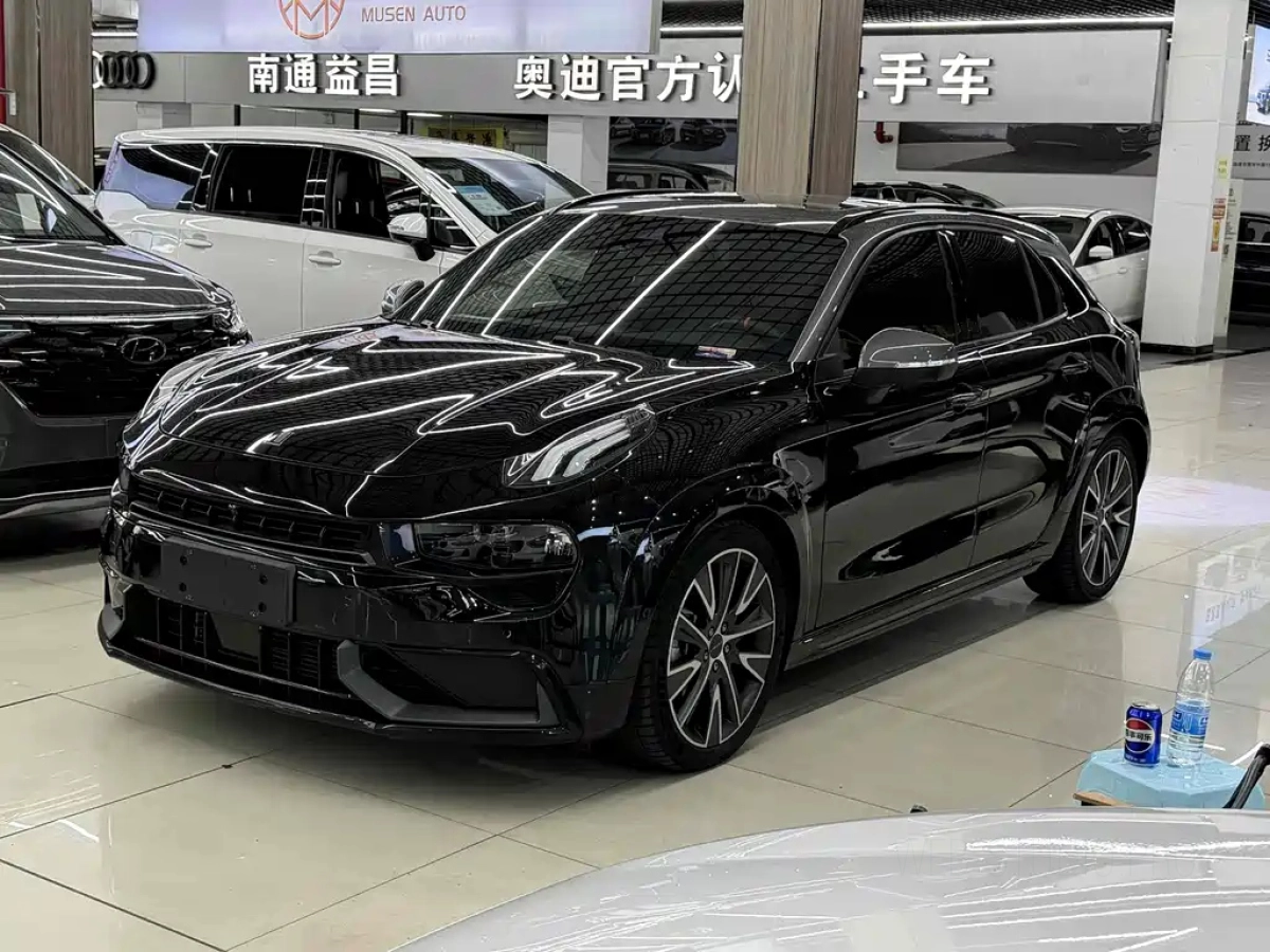 LYNK&CO 02 HATCHBACK