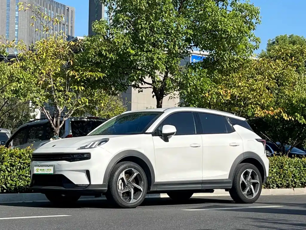 LYNK&CO 06 NEW ENERGY