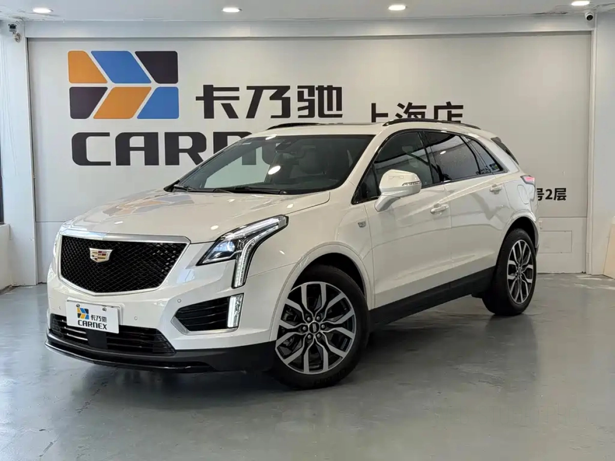 CADILLAC XT5