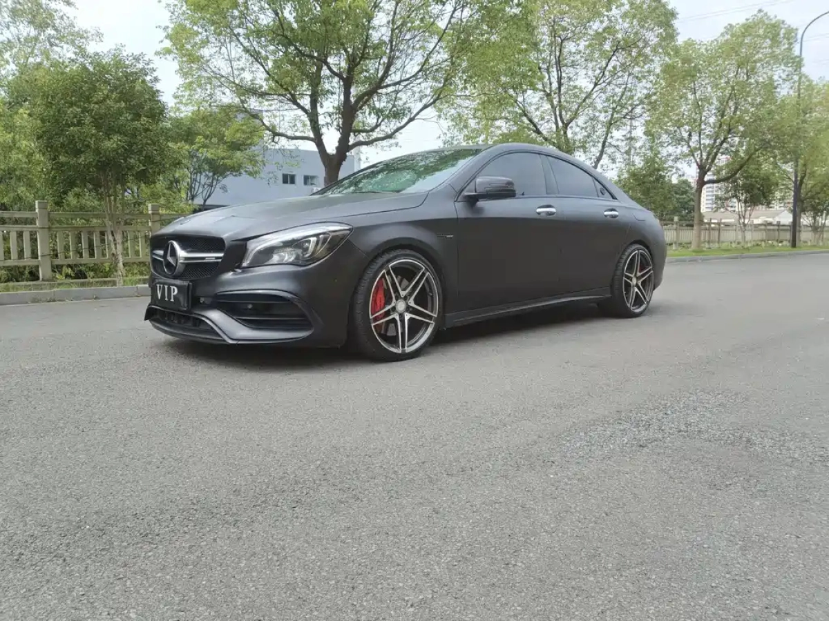 MERCEDES BENZ CLA AMG