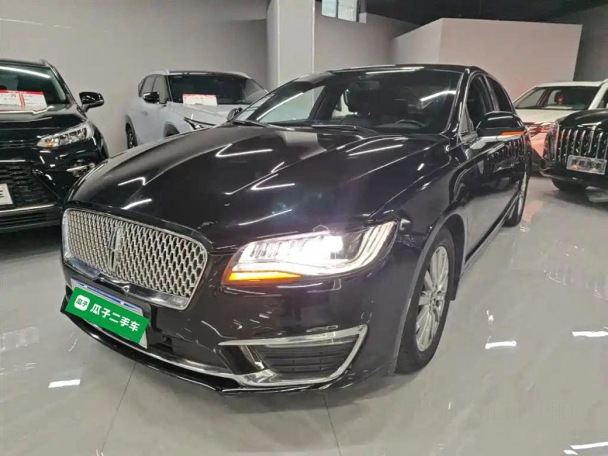LINCOLN MKZ