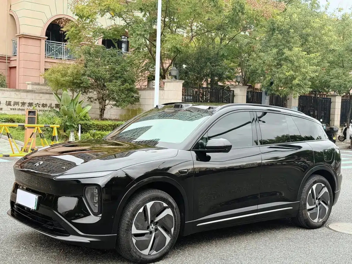 NIO ES6