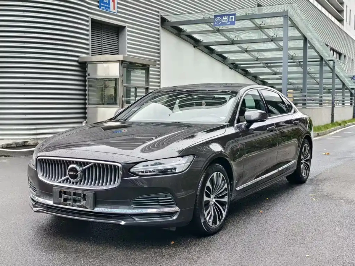 VOLVO S90 NEW ENERGY