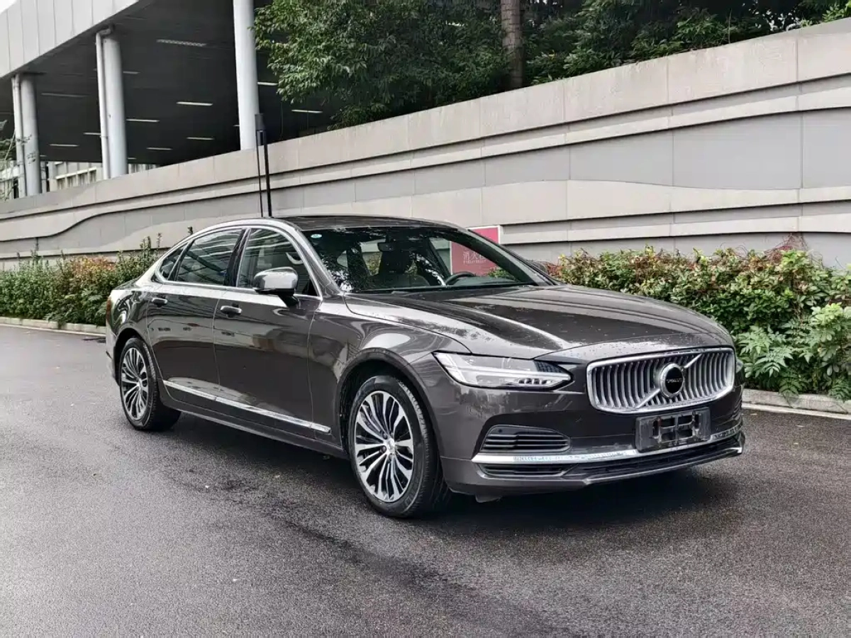 VOLVO S90 NEW ENERGY