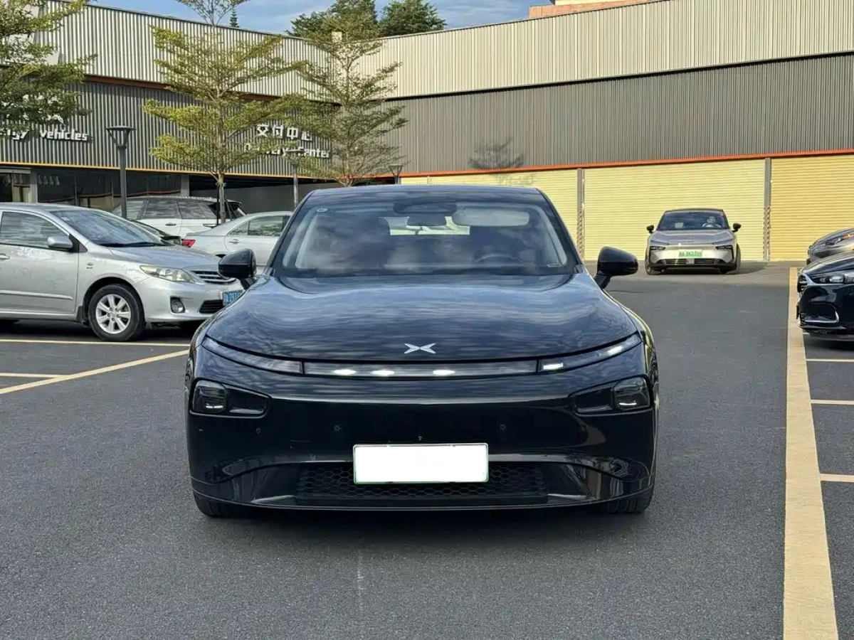 XPENG MOTORS P7