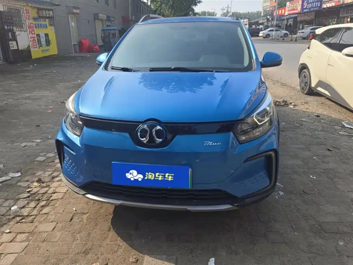 BAIC BJEV EC5