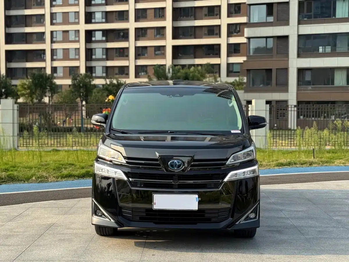 TOYOTA VELLFIRE  2021
