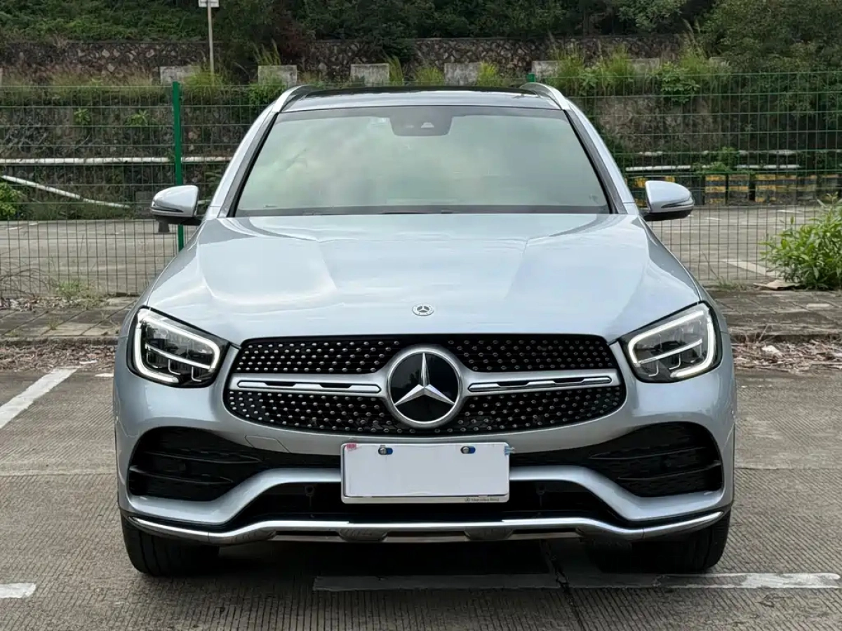 MERCEDES BENZ GLC