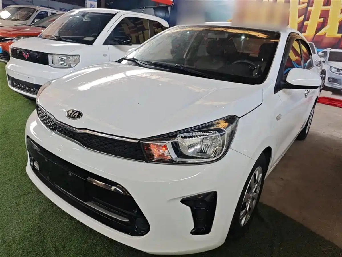 KIA REINA  2019