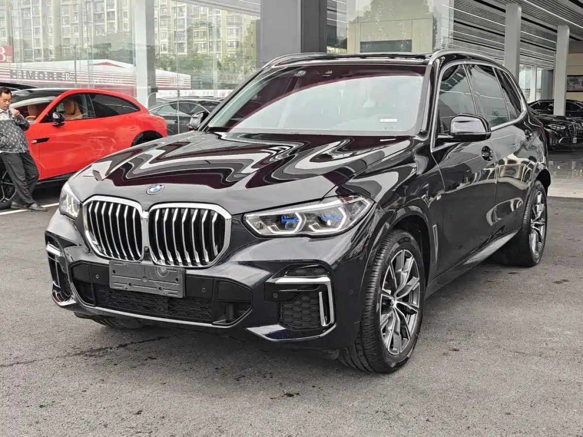 BMW X5  2023