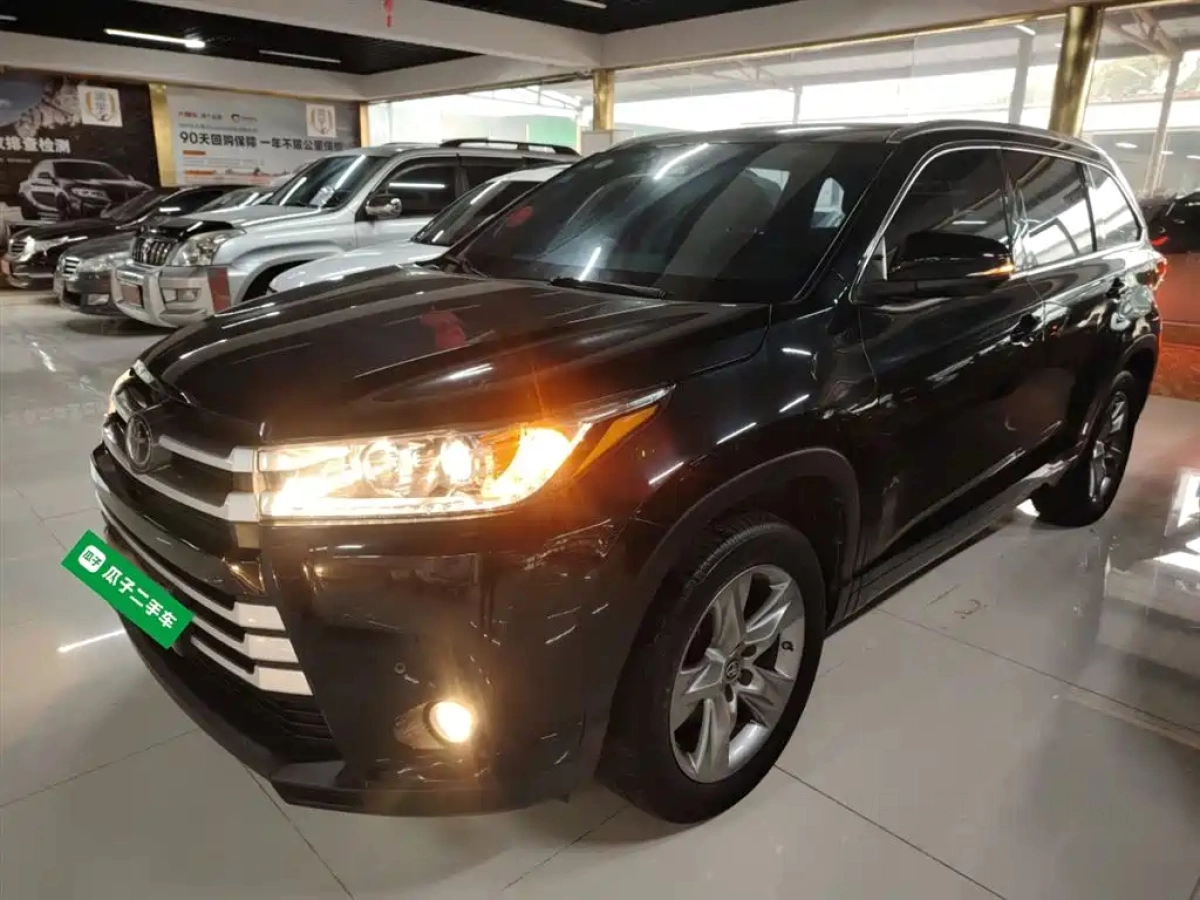 TOYOTA HIGHLANDER  2020