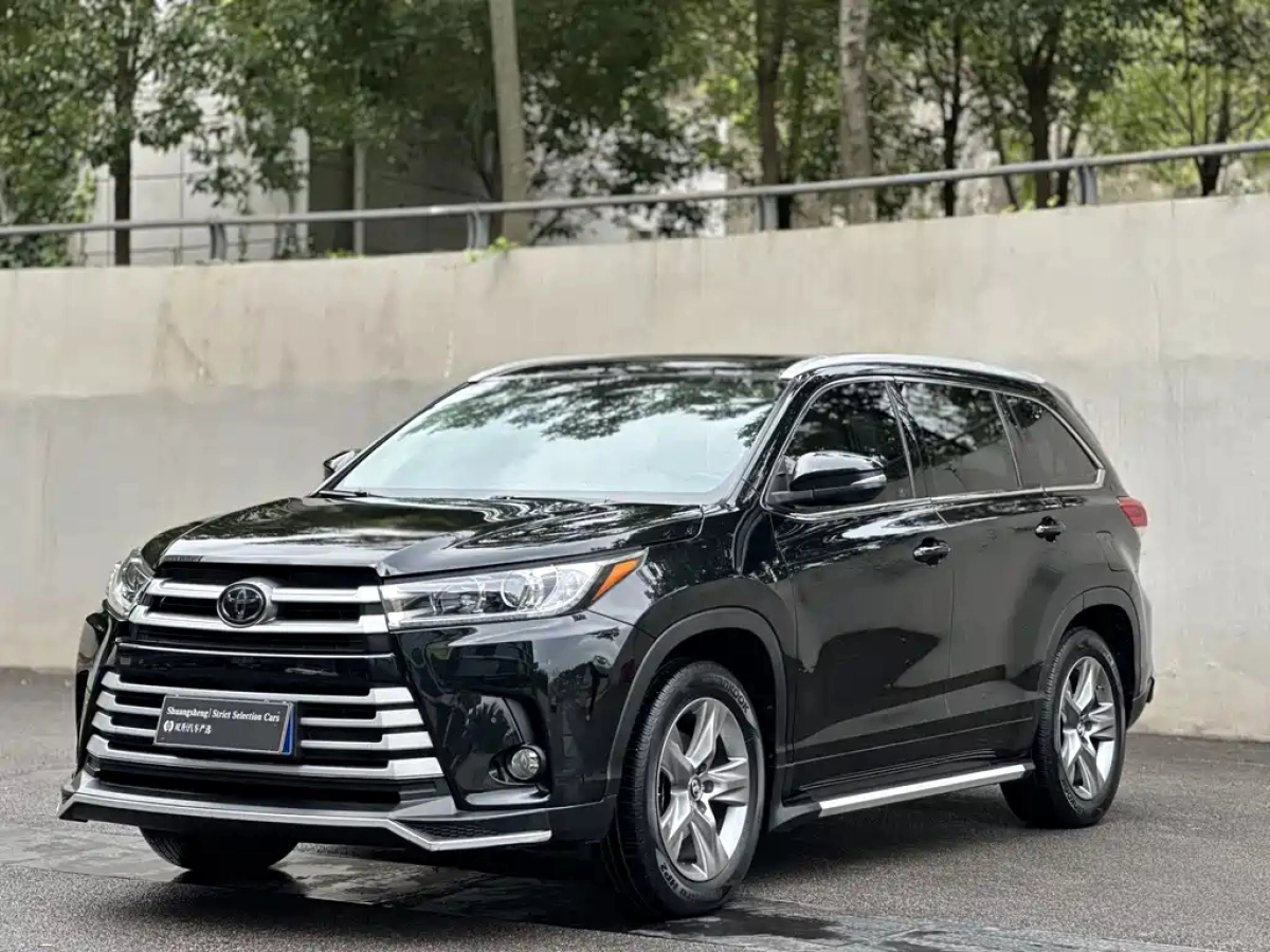 TOYOTA HIGHLANDER  2020