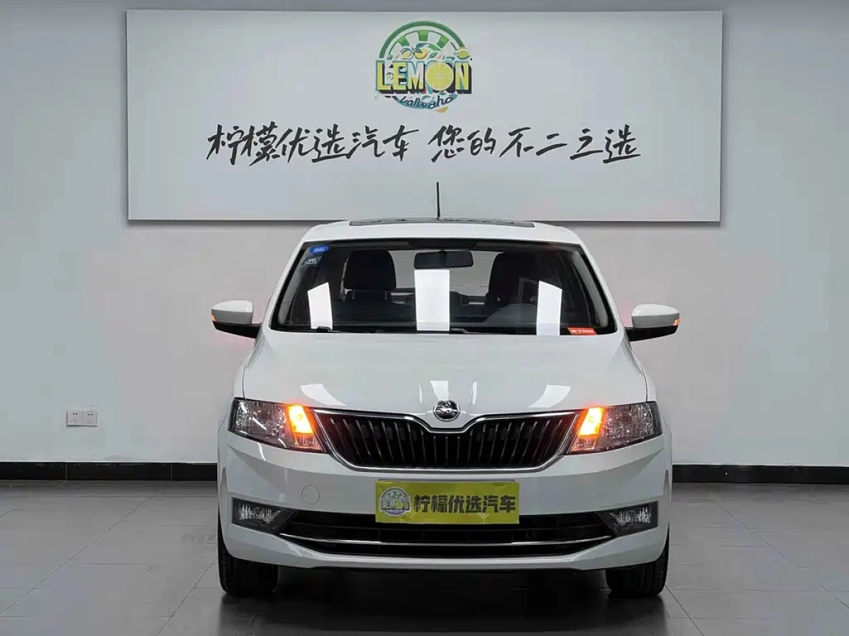 SKODA RAPID SPACEBACK