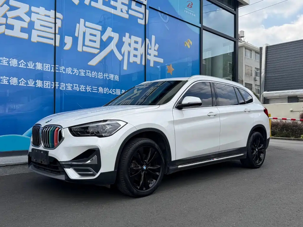 BMW X1  2021