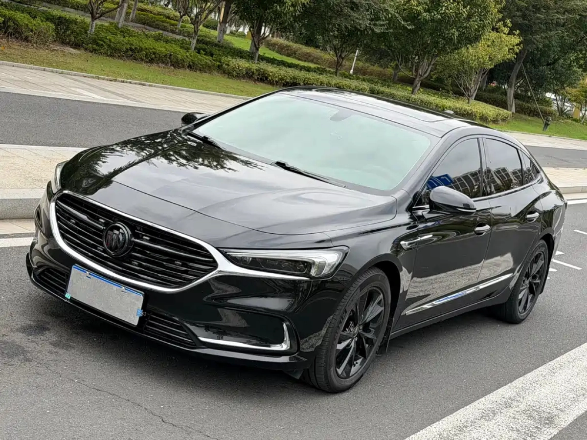 BUICK LACROSSE  2022