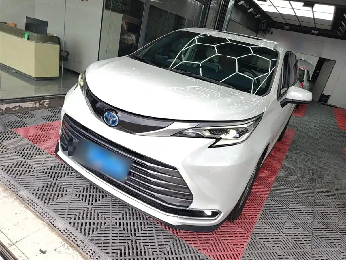 TOYOTA SIENNA SIENNA