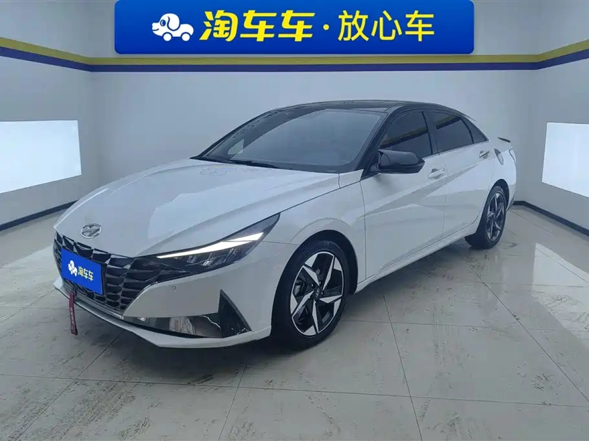 HYUNDAI ELANTRA  2023